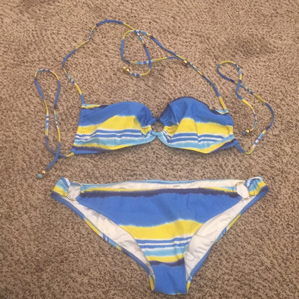 Milky cabana bikini
